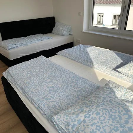 Dhh Neubau 140qm Für Bis Zu 7 Personen Mit Terrasse Und 2 Großen Stellplätzen *